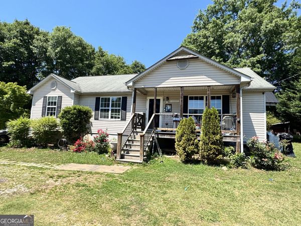 3216 Brackett Drive, Gainesville, GA 30506