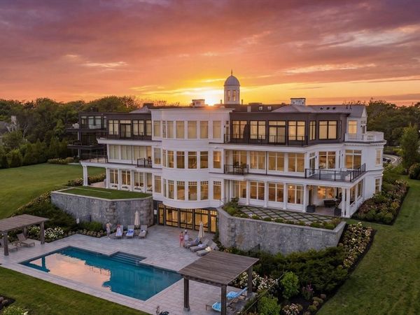 35 Littles Point Road, Unit S201, Swampscott, MA 01907