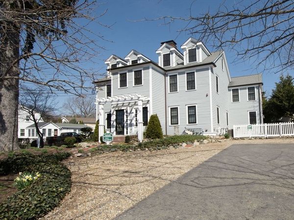 108-110 Elm St, Unit 3, Cohasset, MA 02025