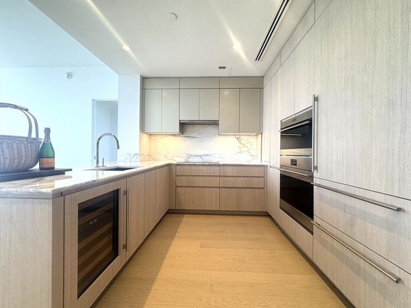 682 Atlantic Ave, Unit 3712, Boston, MA 02111