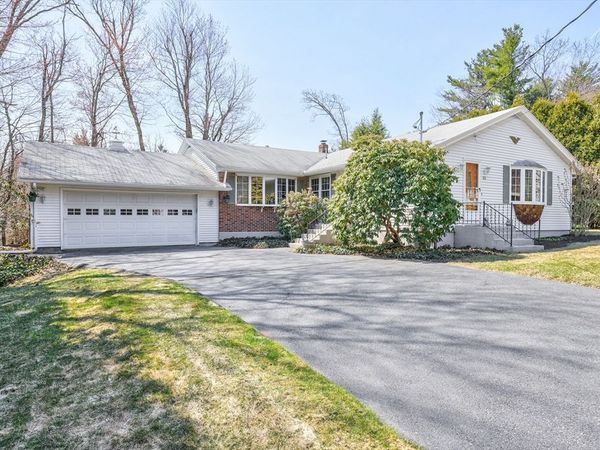 55 Pepper Rd, Fitchburg, MA 01420