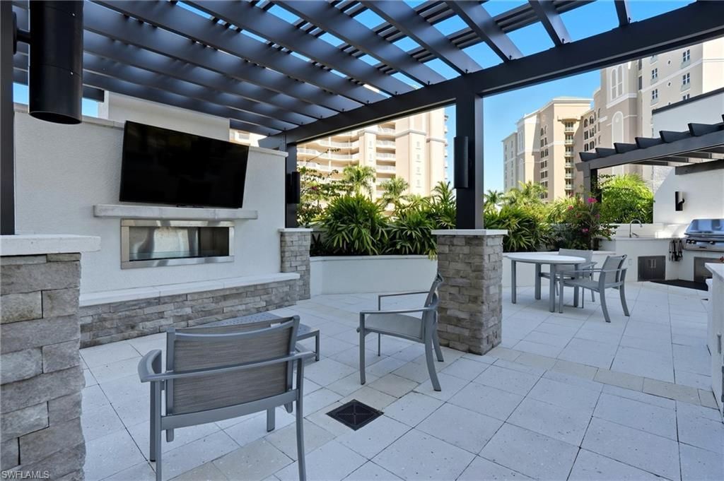 4142 Bay Beach Ln, Unit 502, Fort Myers Beach, FL 33931 Photo