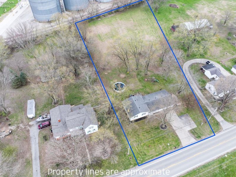 557 E Maple Street, Clyde, OH 43410 Photo 27
