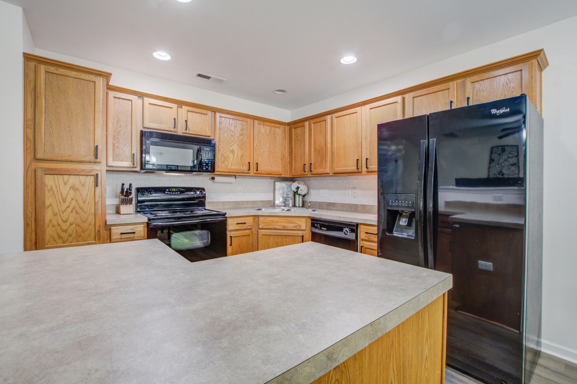 8674 Grassy Oak Trail Photo 11