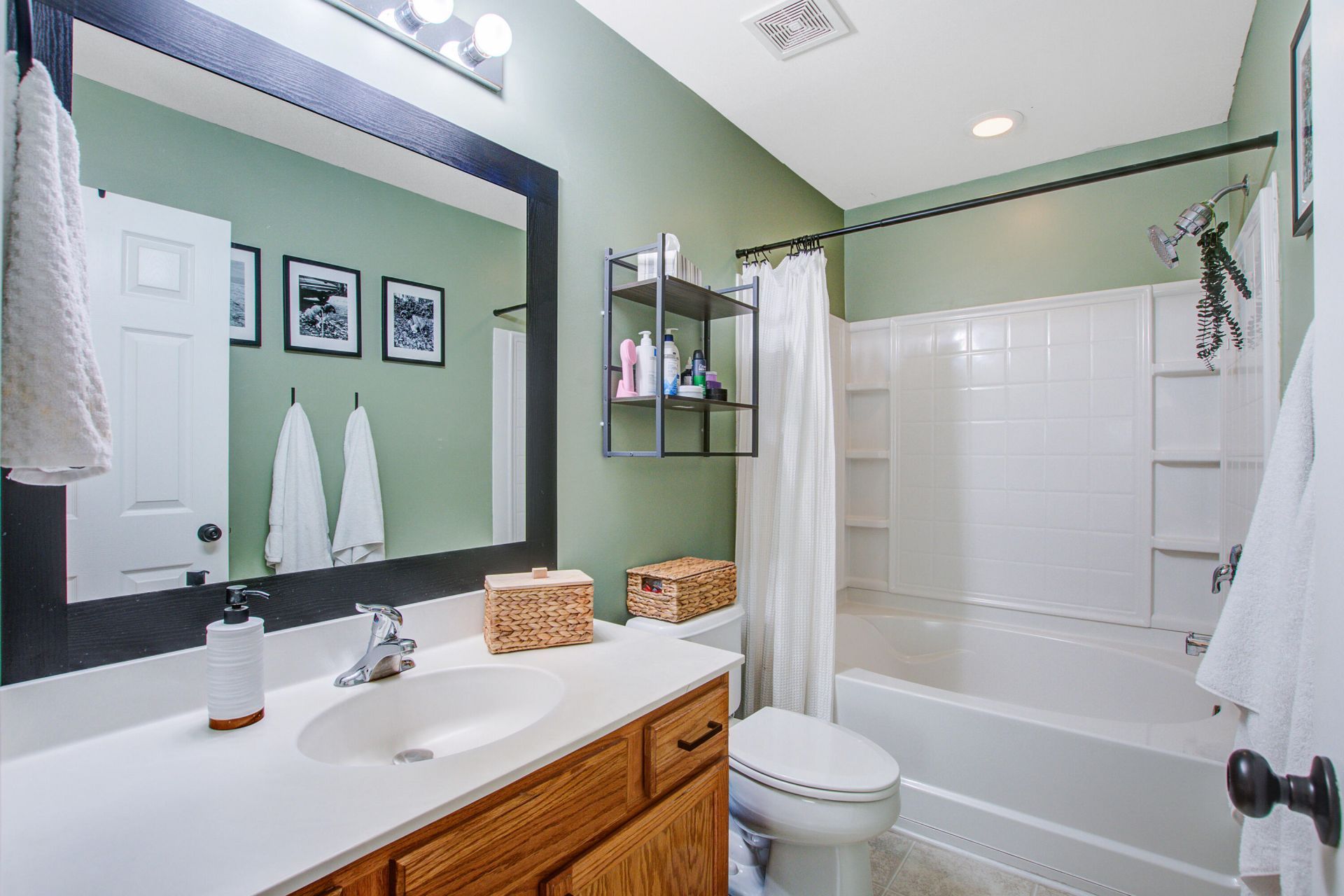 8674 Grassy Oak Trail Photo 22