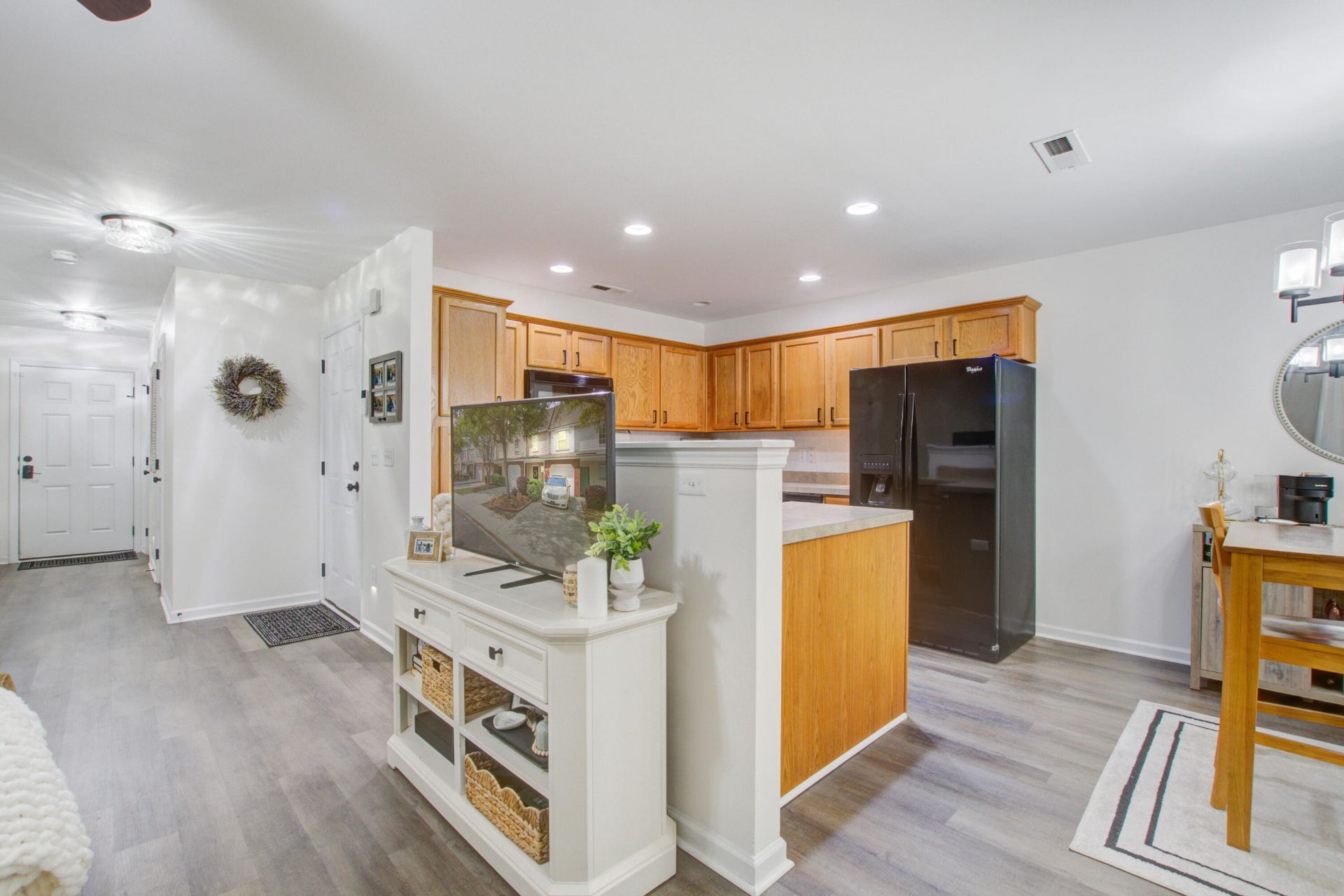 8674 Grassy Oak Trail Photo 6