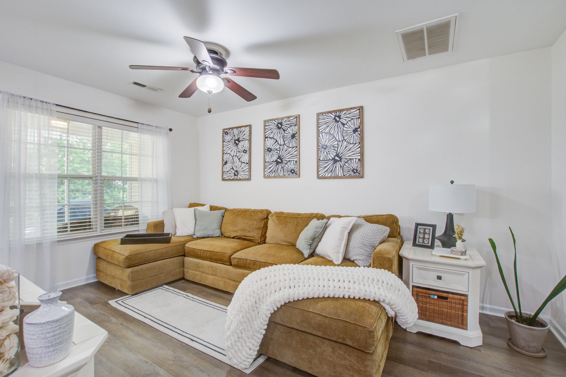 8674 Grassy Oak Trail Photo 6