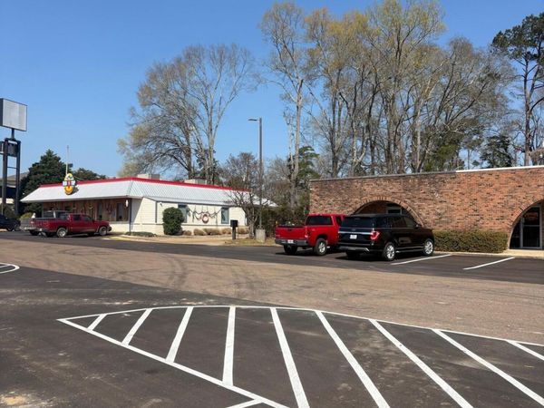 55 Sgt Prentiss, Natchez, MS 39120