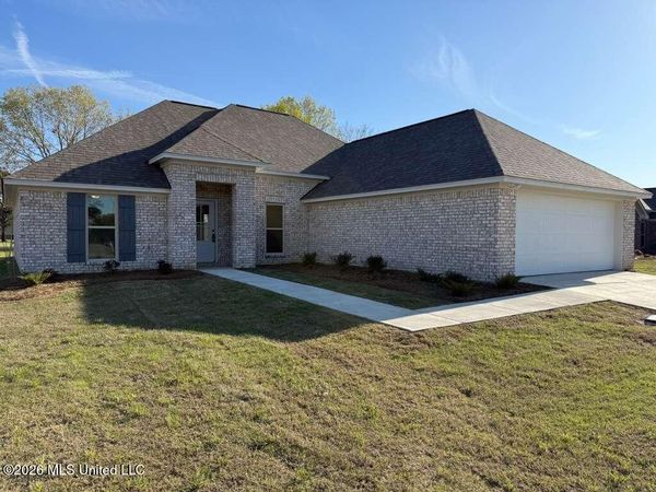 563 Patrick Farms Drive, Pearl, MS 39208