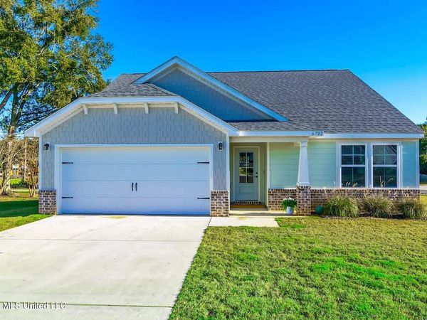 6702 Afton Cove, Ocean Springs, MS 39564
