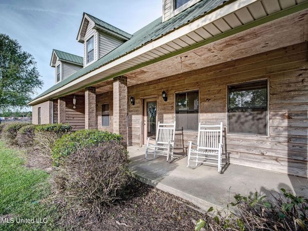 2004 Prospect Cedar Lane, Union, MS 39365