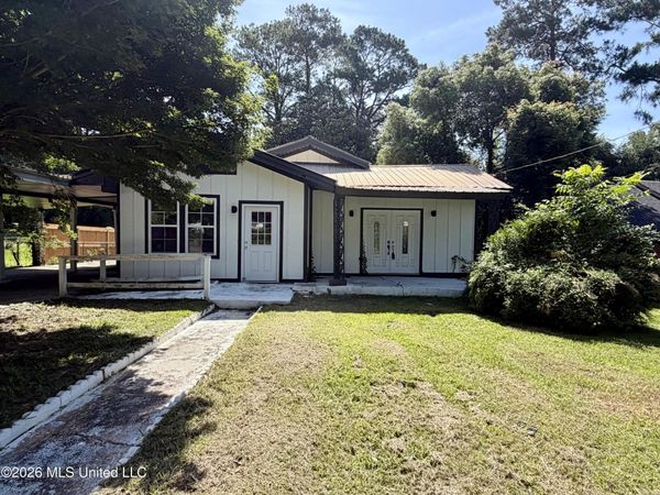 612 John Street, Hattiesburg, MS 39401