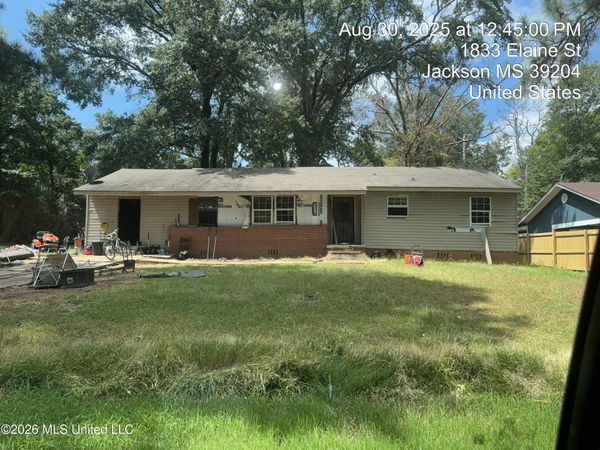 1833 Elaine Street, Jackson, MS 39204