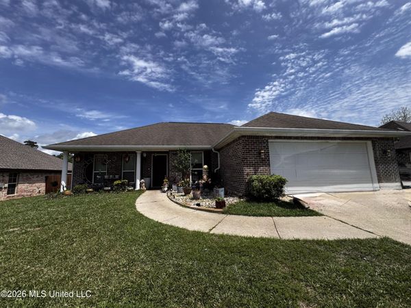 13736 Chase Meadow Way, Gulfport, MS 39503