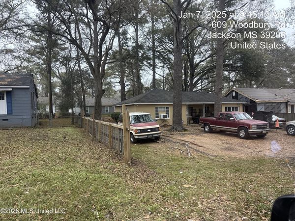 620 Woodbury Road, Jackson, MS 39206