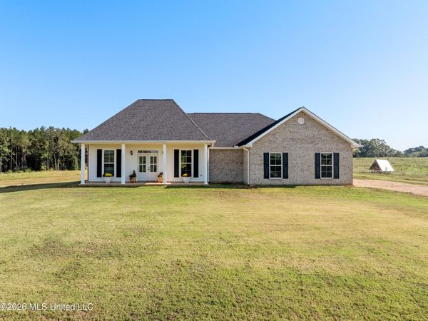 1825 Big Creek Drive, Bogue Chitto, MS 39629
