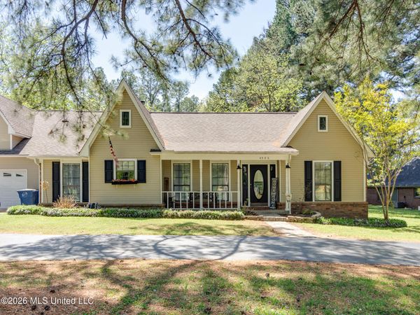 4586 Hillsdale Drive, Olive Branch, MS 38654