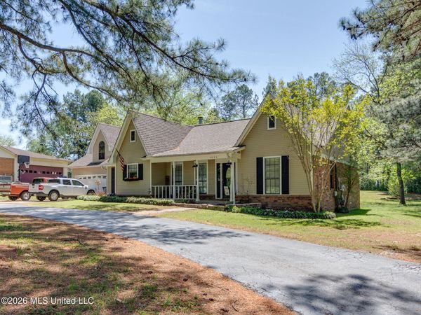 4586 Hillsdale Drive, Olive Branch, MS 38654