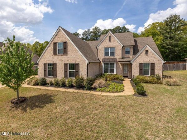 415 Vicksburg Cove, Hernando, MS 38632