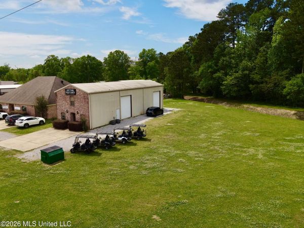 625 Highway 49 , Richland, MS 39218