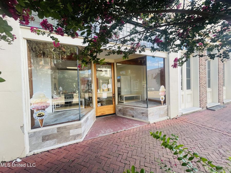 Property Image 4
