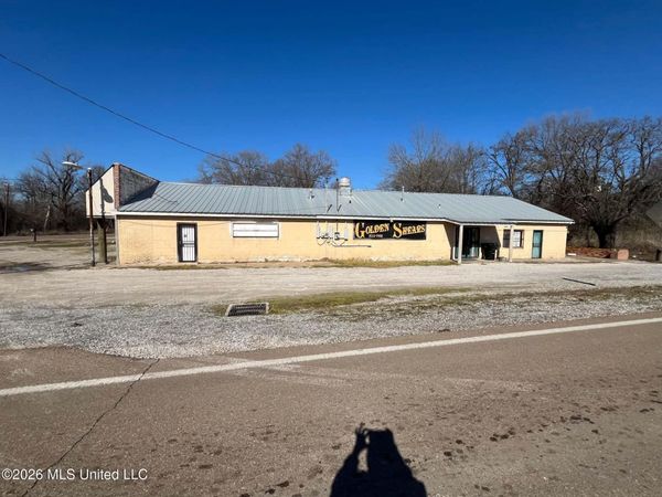 2501 Broadway Extended , Greenville, MS 38703