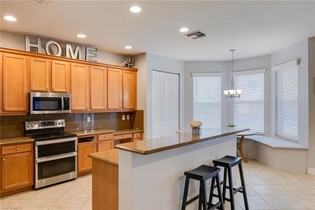 10519 Winged Elm Ln, Fort Myers, FL 33913 Photo