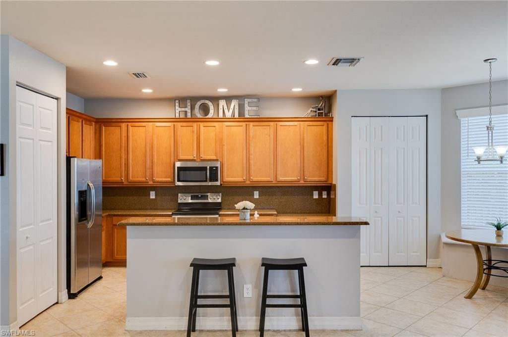 10519 Winged Elm Ln, Fort Myers, FL 33913 Photo