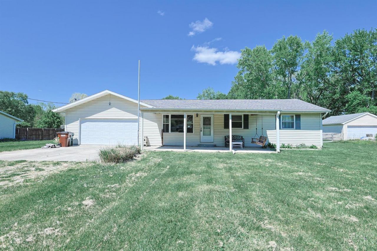 7808 Myrtle Drive, Franklin Twp, OH 45005 Main Photo