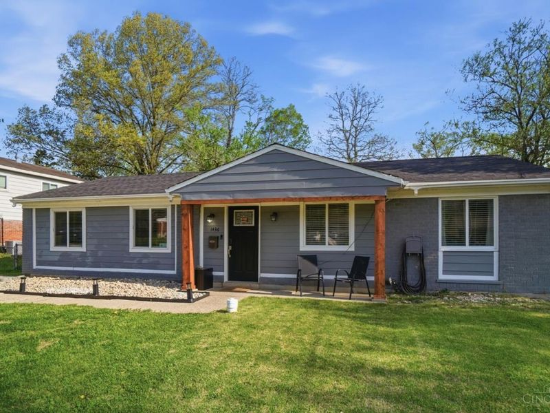 1436 Meredith Drive, Springfield Twp., OH 45231 Photo 2
