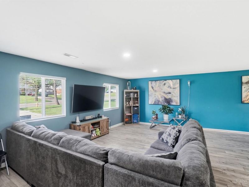1436 Meredith Drive, Springfield Twp., OH 45231 Photo 5