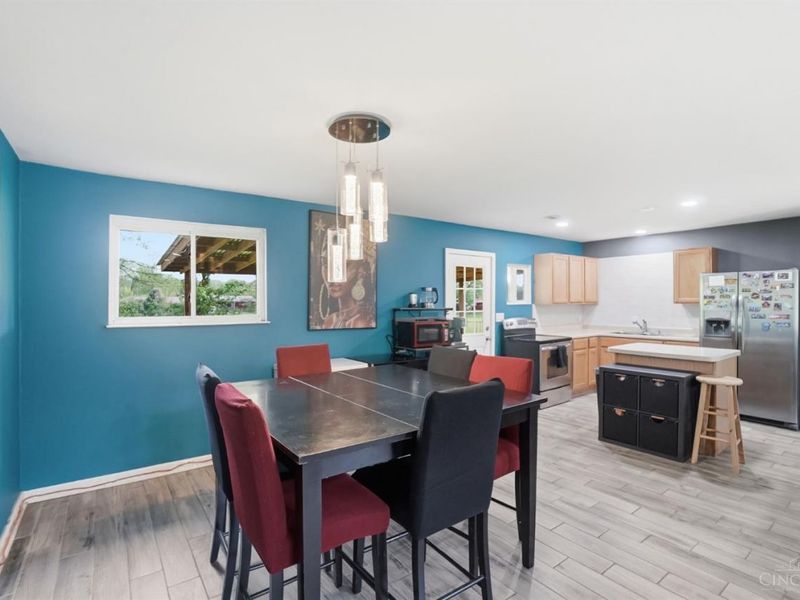 1436 Meredith Drive, Springfield Twp., OH 45231 Photo 9