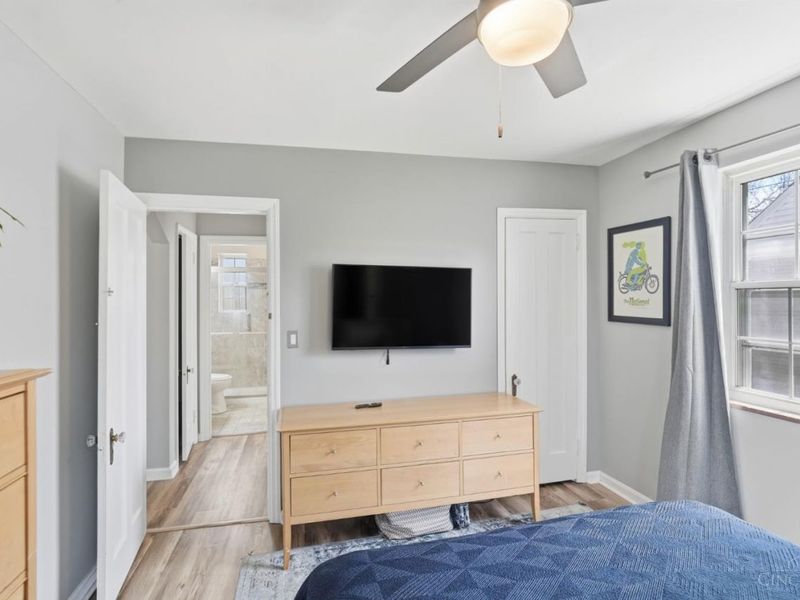 142 S Grove Avenue, Wyoming, OH 45215 Photo 12