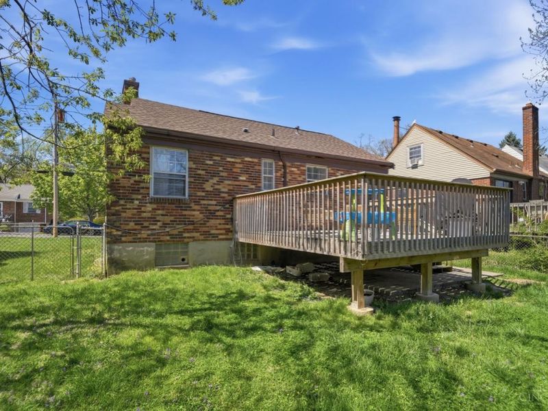 142 S Grove Avenue, Wyoming, OH 45215 Photo 17