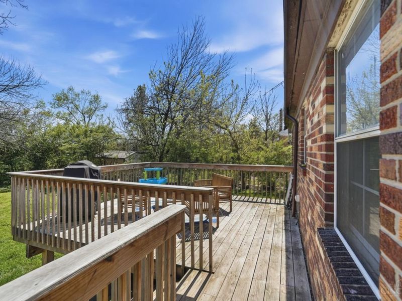 142 S Grove Avenue, Wyoming, OH 45215 Photo 24