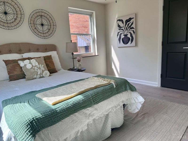 3762 N Broadlawn Circle, Silverton, OH 45236 Photo 11