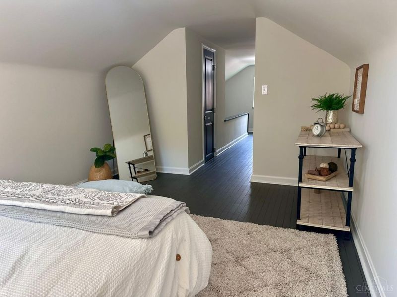 3762 N Broadlawn Circle, Silverton, OH 45236 Photo 19