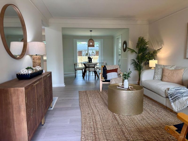 3762 N Broadlawn Circle, Silverton, OH 45236 Photo 3