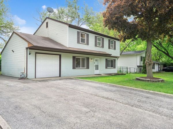 531 Redwood Road, Bolingbrook, IL 60440