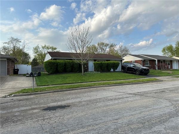 2216 Minnesota Drive, Xenia, OH 45385