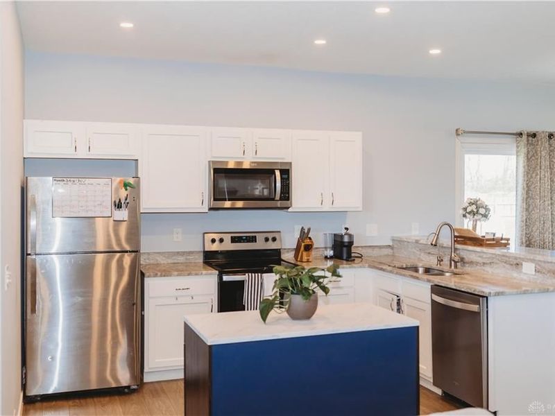 1121 Sheffield Boulevard, London, OH 43140 Photo 10