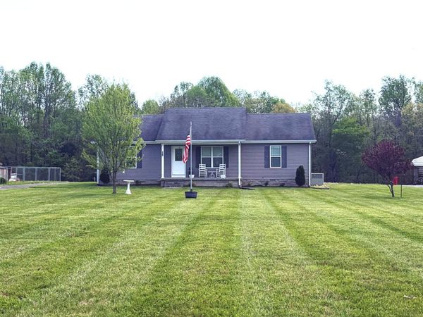 260 Miller Rd , Lafayette, TN 37083