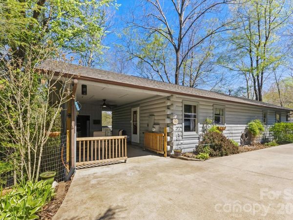 187 Cedarwood Drive, Waynesville, NC 28785
