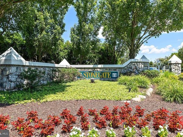 806 WHARTON ROAD, MOUNT LAUREL, NJ 08054