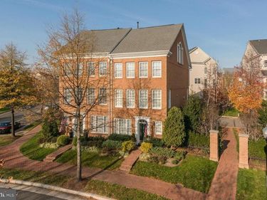 174 CAMERON STATION BOULEVARD, ALEXANDRIA, VA 22304