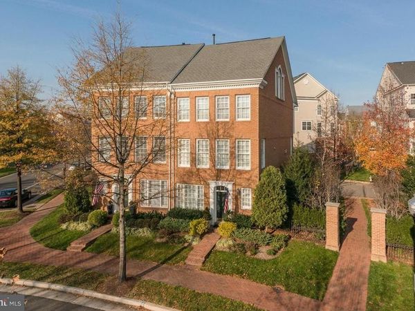 174 CAMERON STATION BOULEVARD, ALEXANDRIA, VA 22304