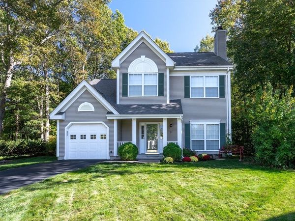 5 Tiffney Rd, Foxboro, MA 02035