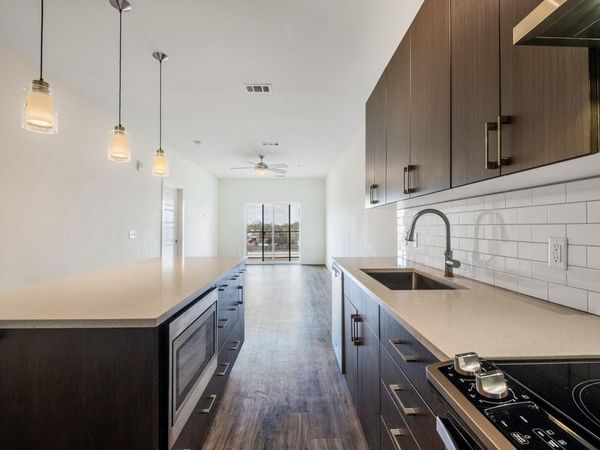 6444 Burnet RD , Unit 207, Austin, TX 78757