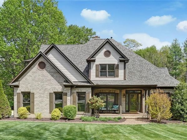 3004 Willow Oak Drive , Greensboro, NC 27408