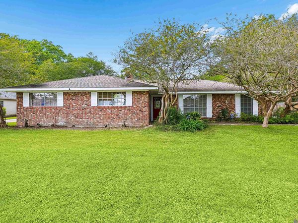 946 Havenwood Dr, Baton Rouge, LA 70815